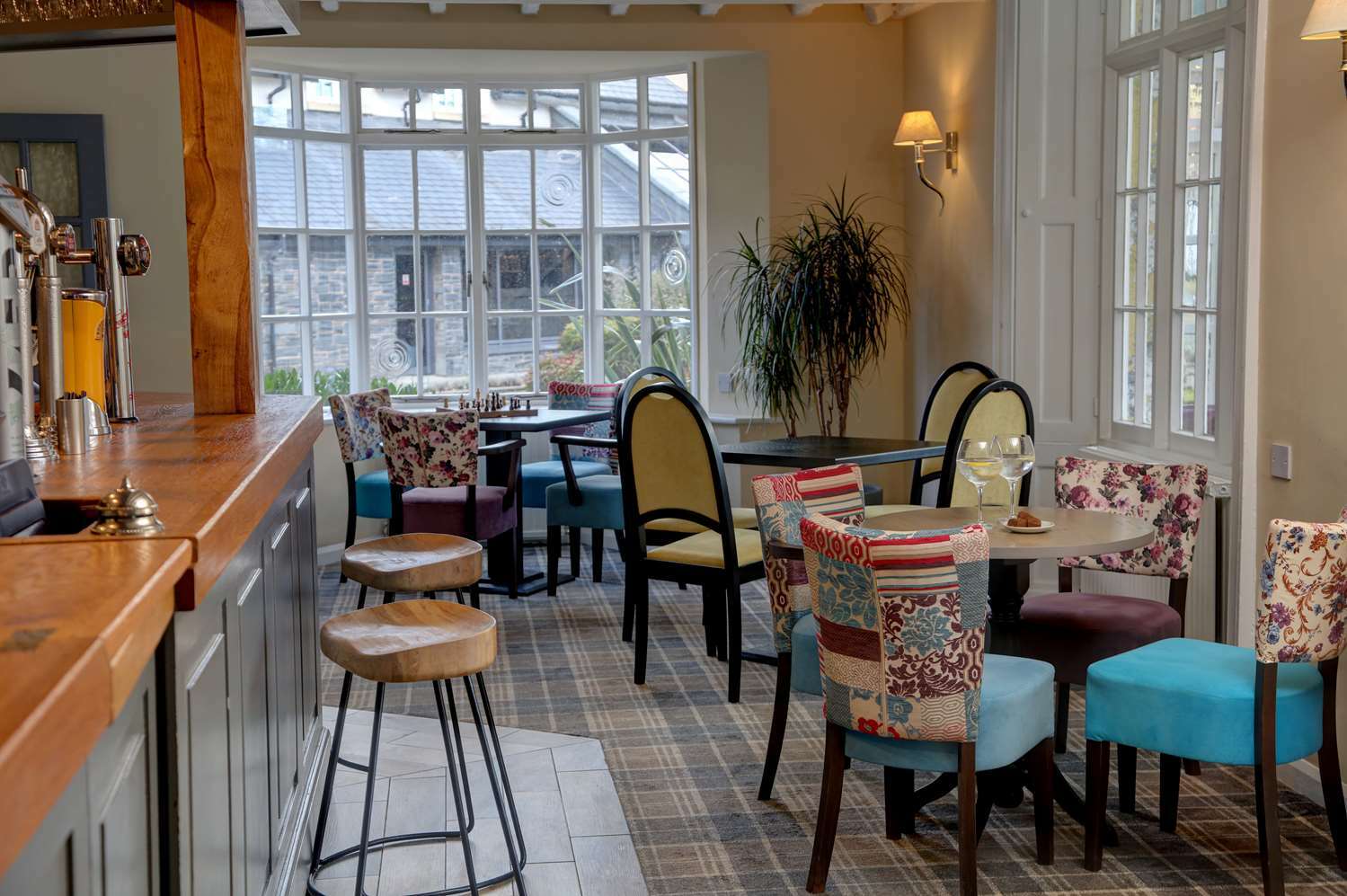 Wild Pheasant Hotel & Spa Llangollen Exteriör bild