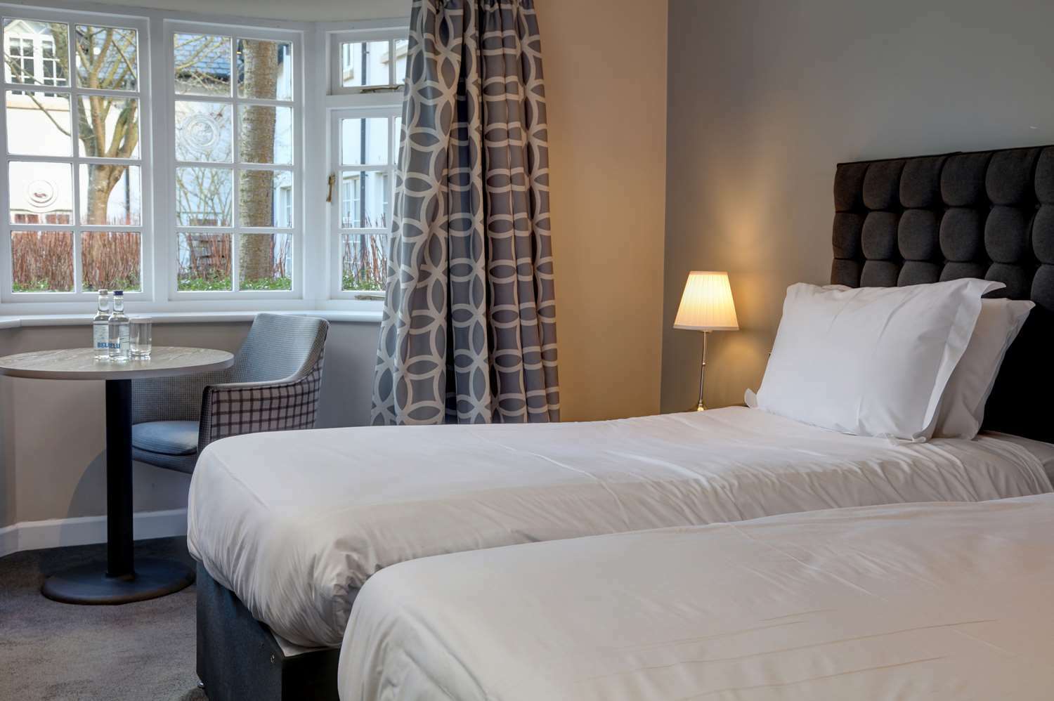 Wild Pheasant Hotel & Spa Llangollen Exteriör bild