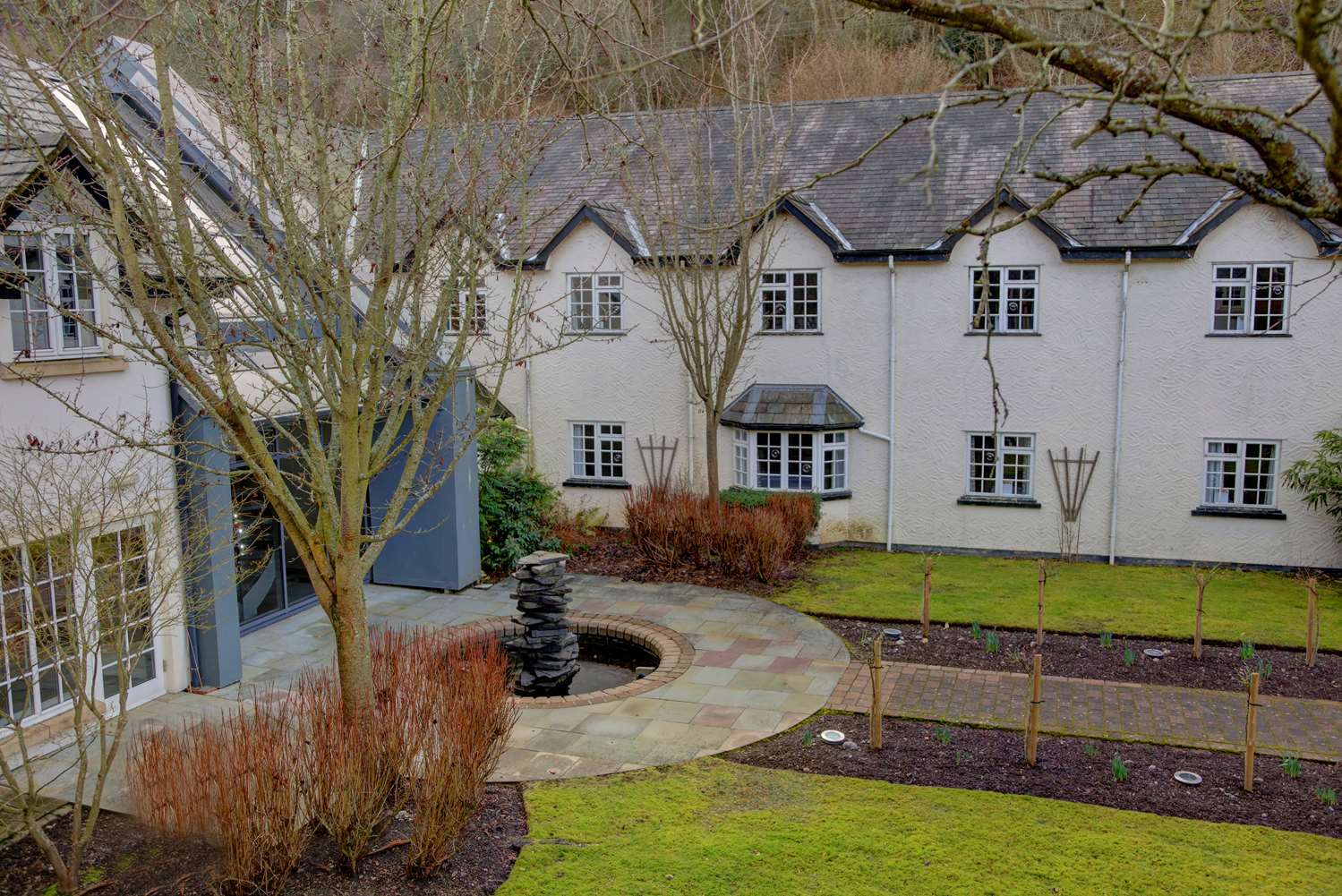 Wild Pheasant Hotel & Spa Llangollen Exteriör bild