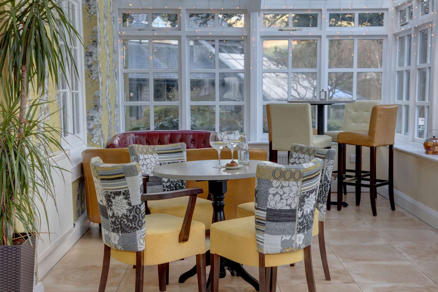 Wild Pheasant Hotel & Spa Llangollen Exteriör bild